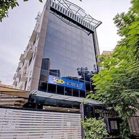Fabhotel Skyry Madrás Exterior foto